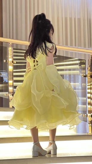 فستان الجميلة