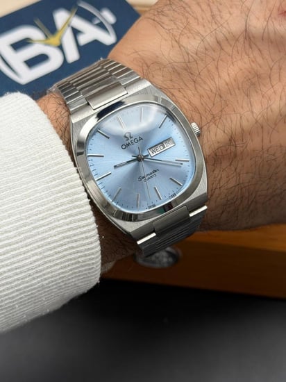 ساعة أوميقا سي ماستر تصميم فنتج هاي كوالتي