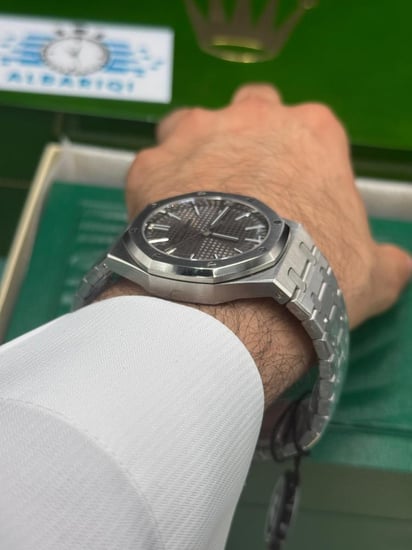 ساعة AP أوديمار رويال اوك كوبي سويس