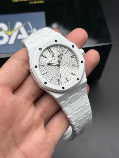 ساعة AP رويال أوك أعلى مكينة سوبر كلون