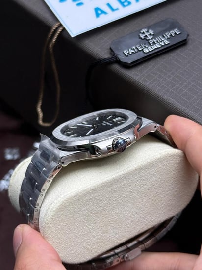 ساعة باتيك فيليب ناتلوس هاي كوبي