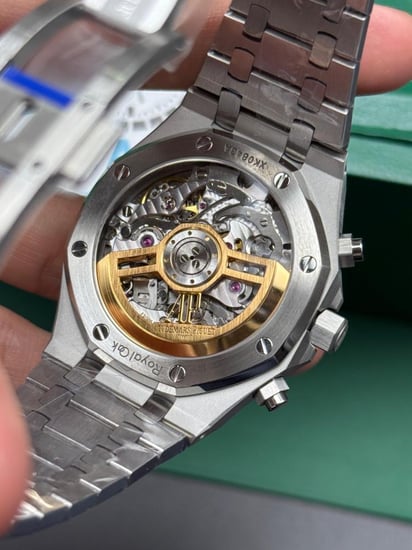 ساعة أوديمار AP رويال اوك كرونوقراف اعلى مكينة سوبر كلون