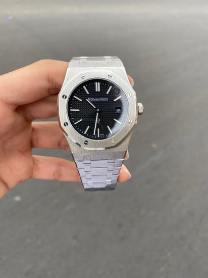 ساعة أوديمار بياجيه الدرجة الاولى
