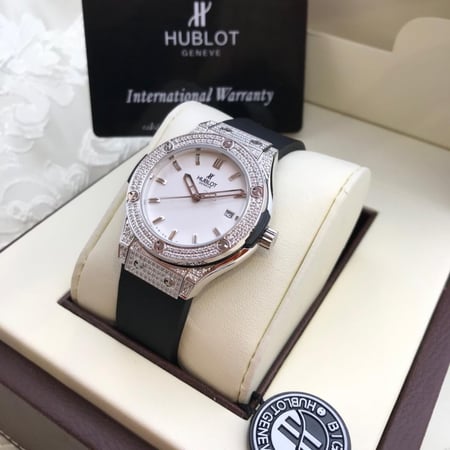 ساعة هوبلت الدرجة الاولى