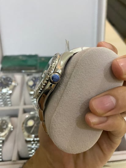 ساعة رولكس ياخت ماستر كوبي سويس