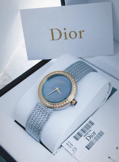 ساعة ديور الدرجة الاولى نسائي