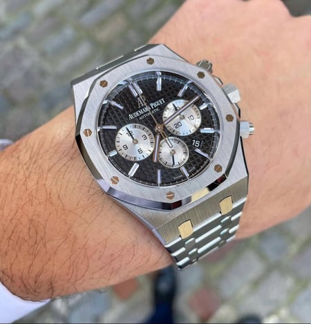 ساعة اوديمار كرونو الدرجة الاولى