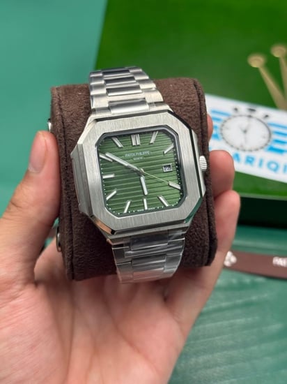 ساعة باتيك فيليب Cubitus الحديثة هاي كوالتي