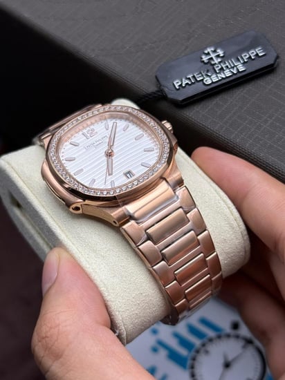 ساعة باتيك فيليب نوتيلوس هاي كوالتي