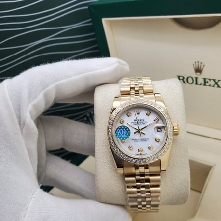 ساعة رولكس نسائية أوتماتيك كوبي 1