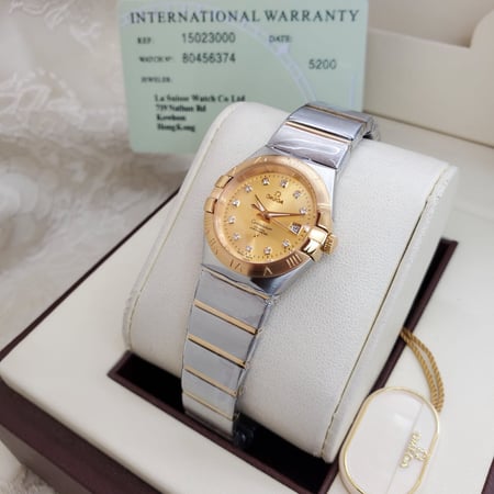 ساعة أوميقا نسائية الدرجة الاولى