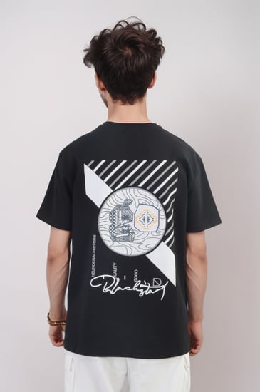 تيشرت براند تومر