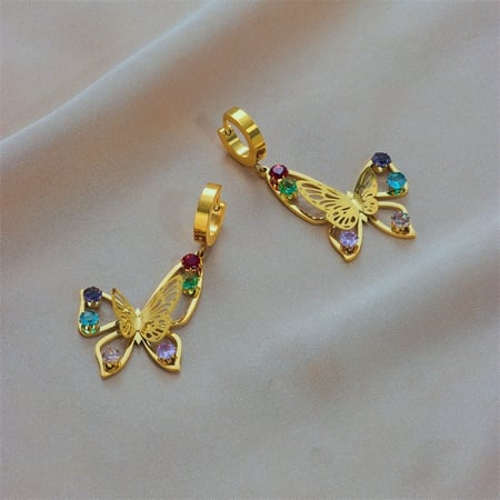 حلق فراشة مطلي ذهب عيار 18 باحجار ملونة - لون ذهبي