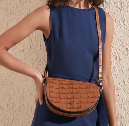 شنطة بني كروس