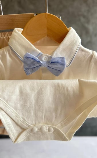 طقم ولادي رسمي بربطة عنق لحديثي الولادة