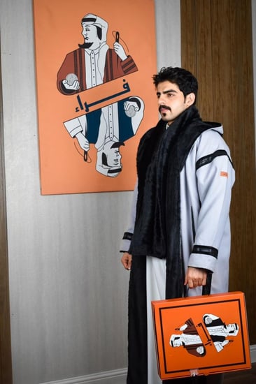 فروة الاصالة لون رصاصي