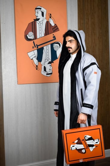 فروة الاصالة لون رصاصي