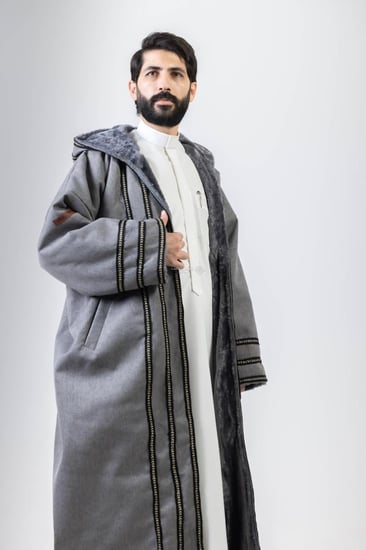 فروة جولد تطريز رمادي