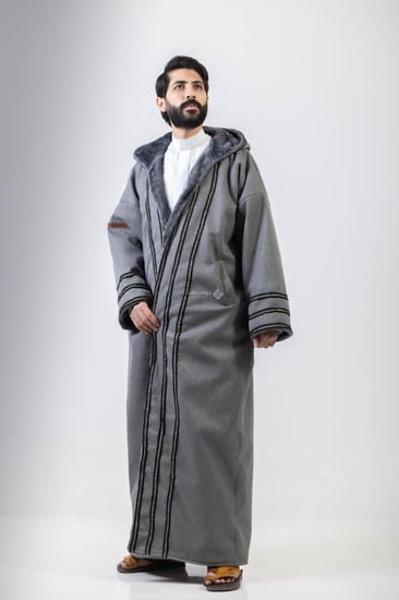 فروة جولد تطريز رمادي