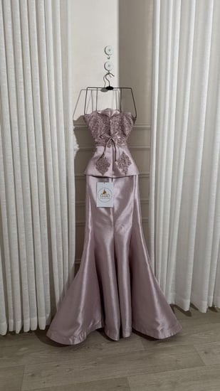 فستان ايلان