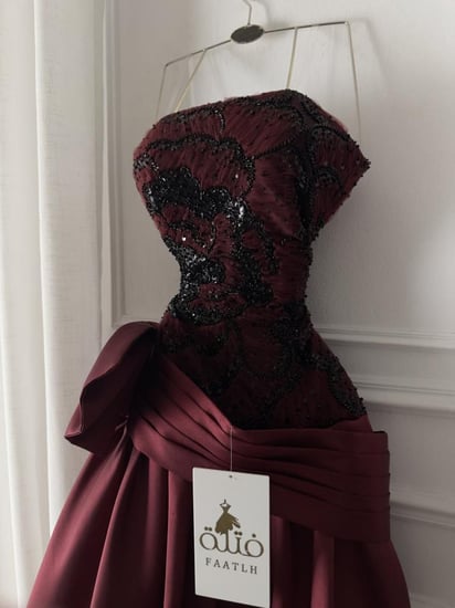 فستان مشاعل