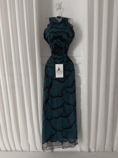 فستان نورهان