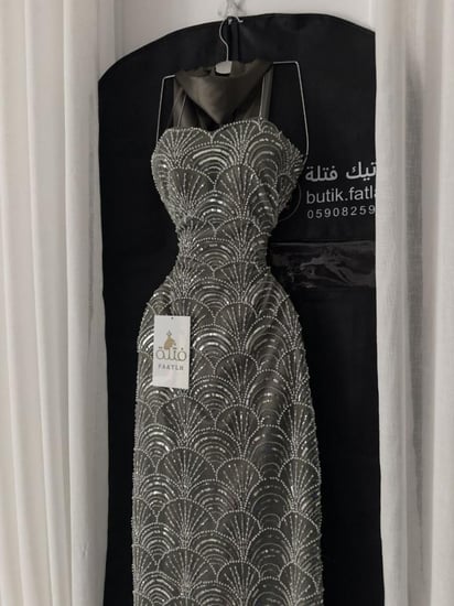 فستان العنود
