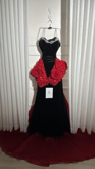 فستان اديان