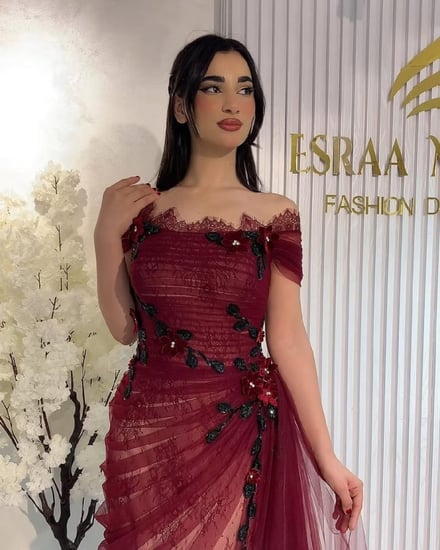 فستان منية
