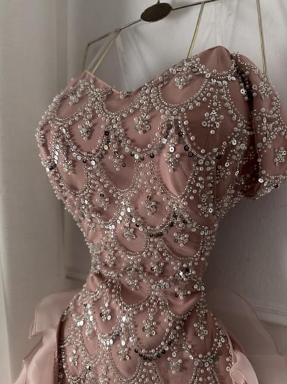 فستان غيداء