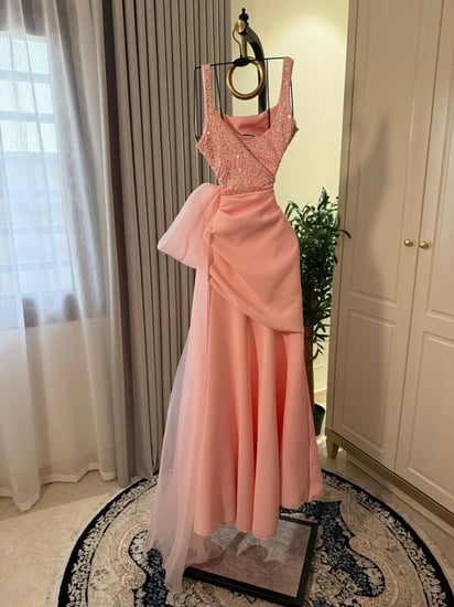 فستان ميثاء