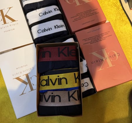 بوكسرات كالفن كلاين وتوميي