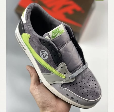 Travis Scott X Jordan 1 Low OG SP ‘1965 Hoonigan Ford Mustang’