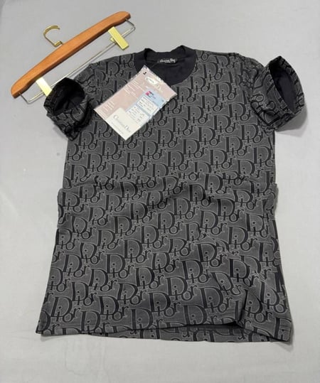 تيشيرت ديور