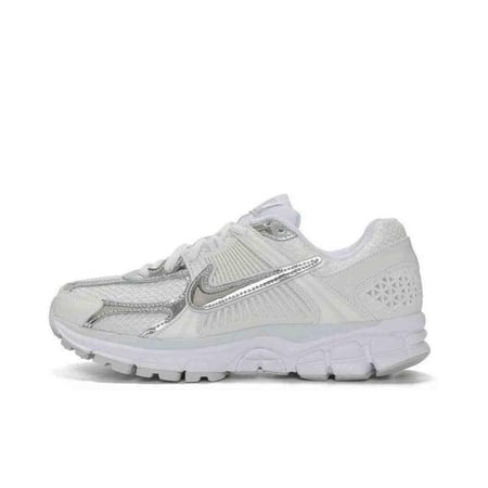 NIKE Zoom Vomero 5 Chrome Toe Sneakers