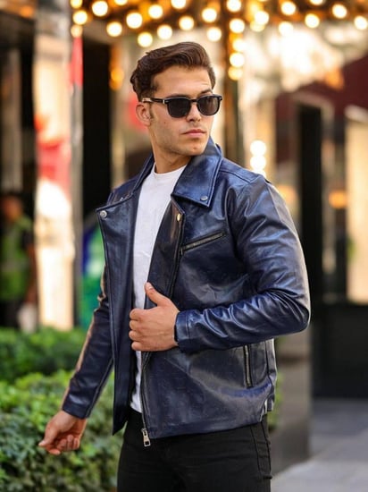 جاكيت كحلي جلد منقوش بشعارات لويس فيتون