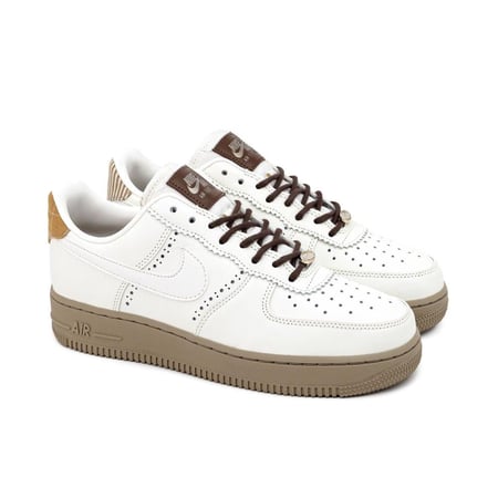 NIKE WOMEN'S AIR FORCE 1 '07 LX "BROGUE"