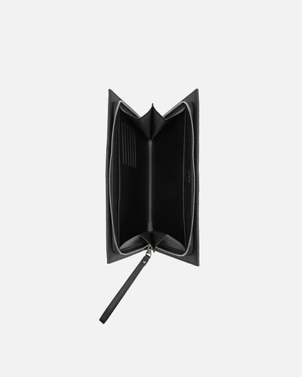 طقم فاخر شنطة وميدالية ومحفظة باللون الأسود