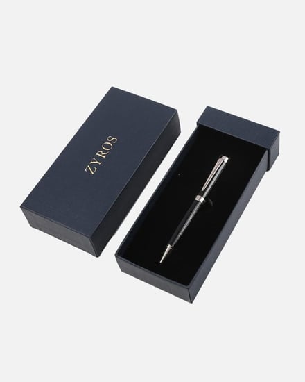 قلم رجالي مميز باللون الأسود والفضي