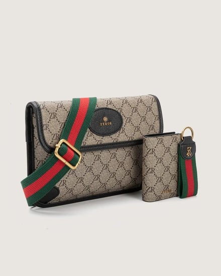 طقم هدية للجنسين من شنطة ومحفظة وميدالية