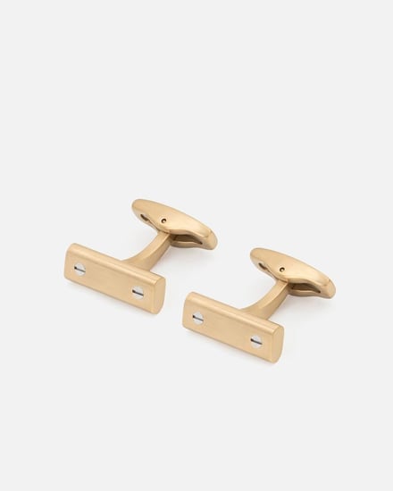 طقم هدية رجالي مميز بلون فضي وذهبي