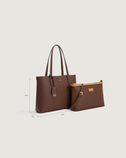 طقم شنطتين نسائية بحجم واسع باللون البني