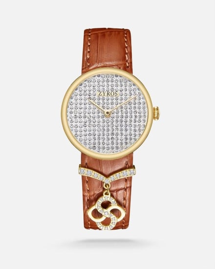 ساعة سما النسائية بلون بني مع تعليقة مميزة