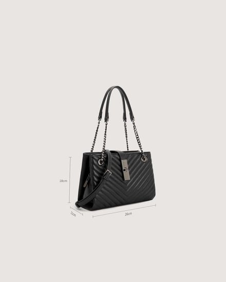 ‎ شنطة بلون أسود بحجم كبير لكل الأوقات