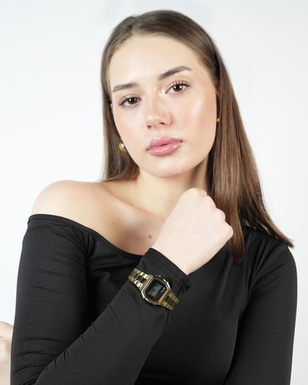ساعة نسائية رقمية ستيل بلون ذهبي