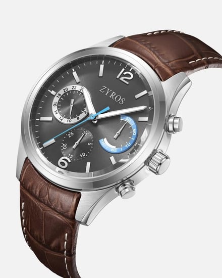 ساعة رجالية تجمع معاني الأناقة بسير جلد بلون بني