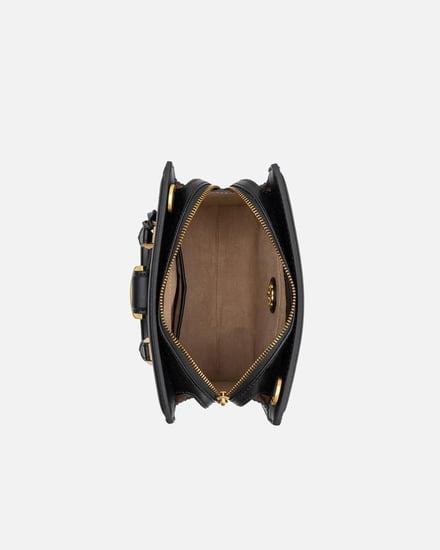 شنطة عملية من الجلد الفاخر بلون أسود