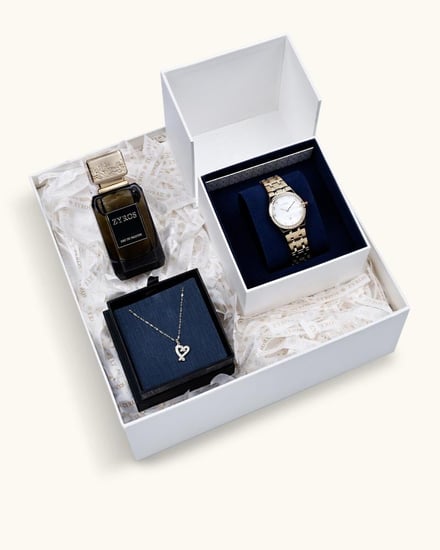 هدية نسائية ساعة وسلسال وعطر