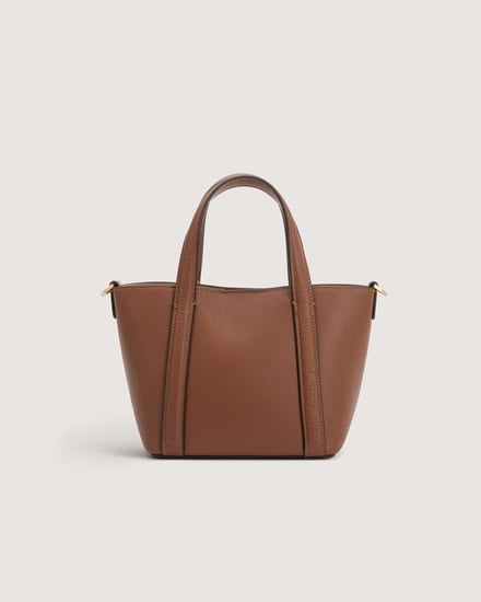 شنطة نسائية بمقاس متوسط بلون بني