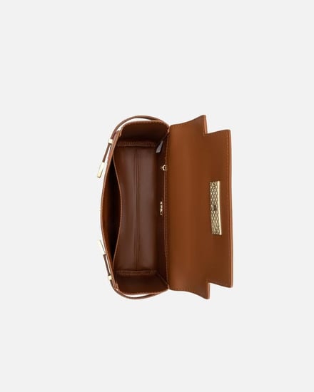 شنطة نسائية بلمسة من الفن بلون بني